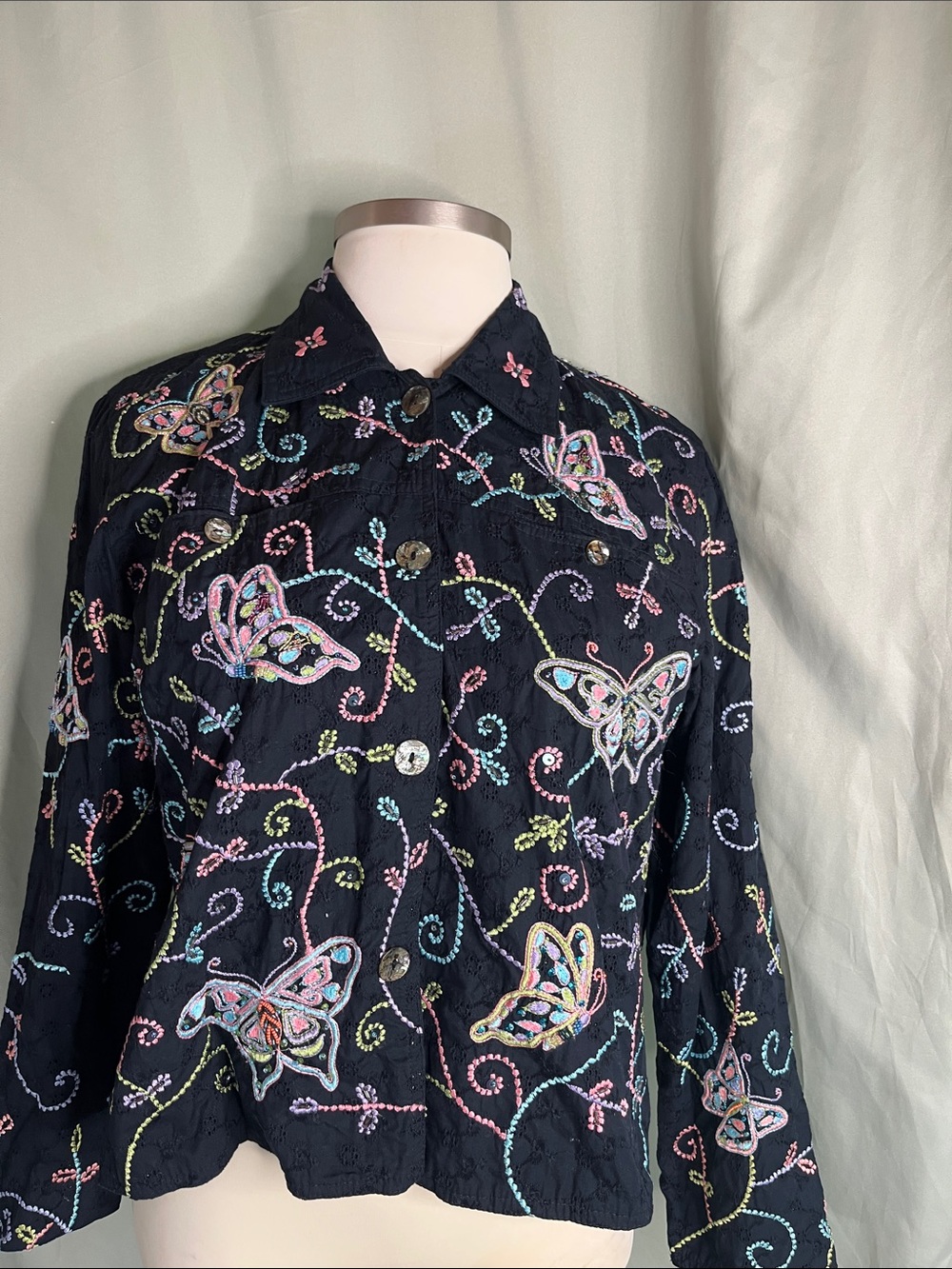 Yak Magik Women's Black Embroidered Butterfly Cotton Jacket XL